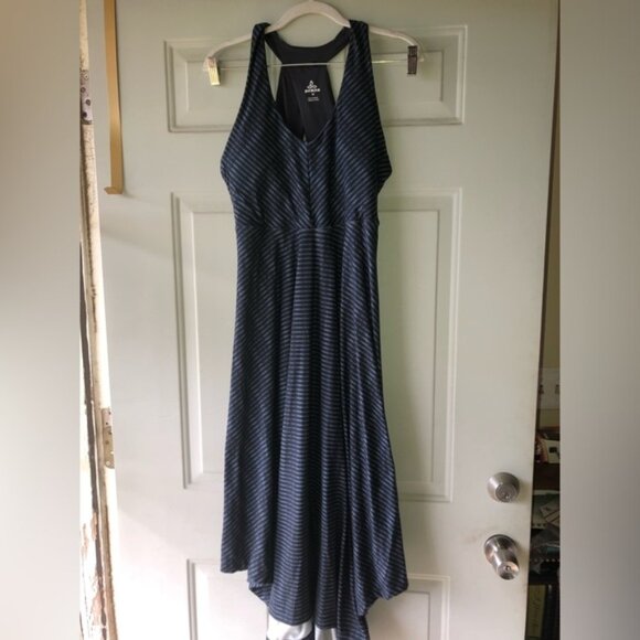 PrAna striped Saxon asymmetrical hem dress size M - Picture 1 of 4